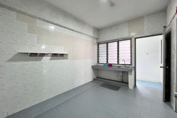 High Floor 1595sqft Unit @ Tiara Kelana Condo, SS7 Kelana Jaya PJ