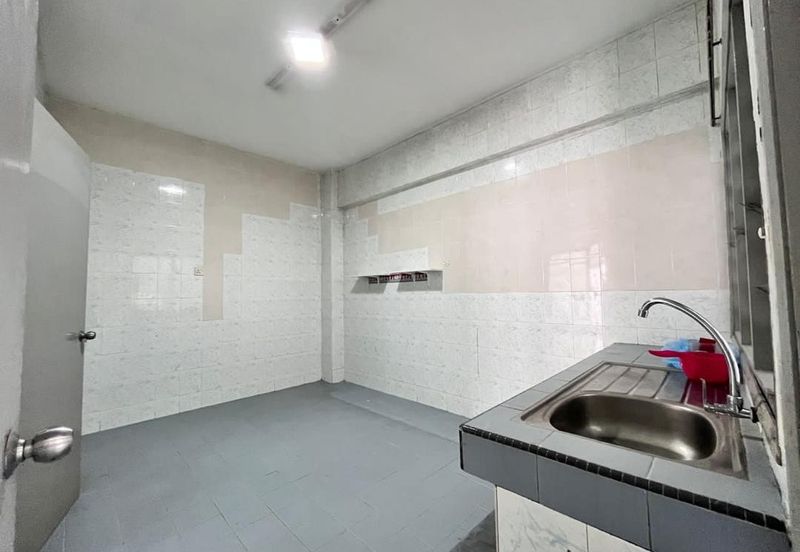 High Floor 1595sqft Unit @ Tiara Kelana Condo, SS7 Kelana Jaya PJ