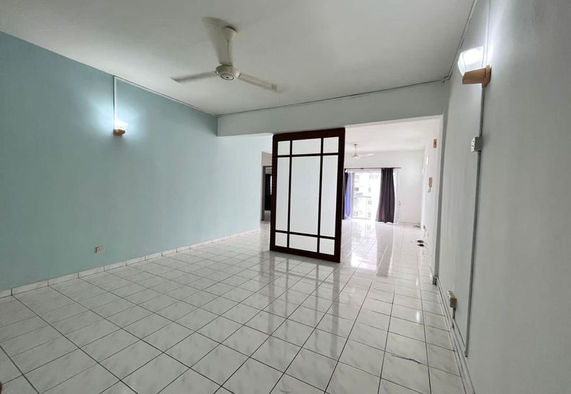 High Floor 1595sqft Unit @ Tiara Kelana Condo, SS7 Kelana Jaya PJ