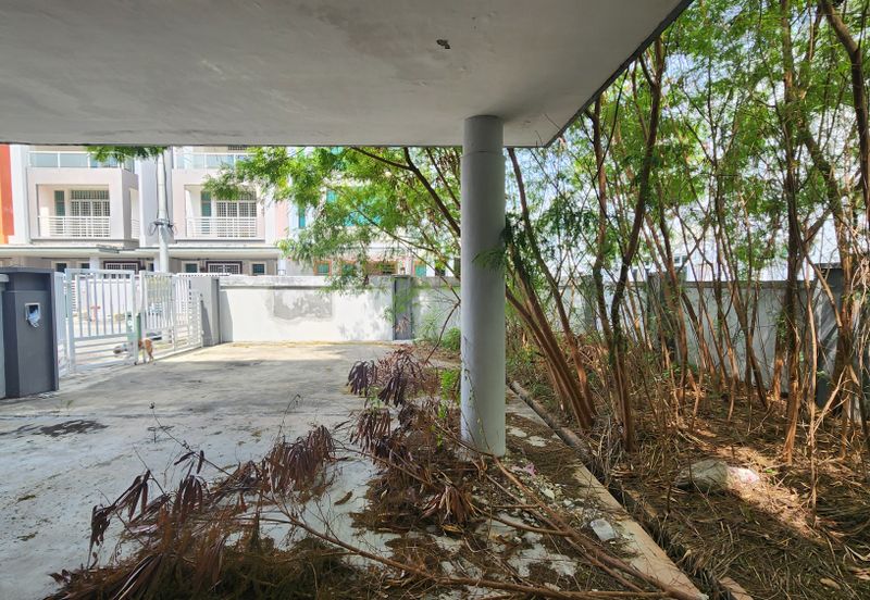 3sty Corner Link House, 7r6b @ Taman Kota Syahbandar, Kota Laksamana