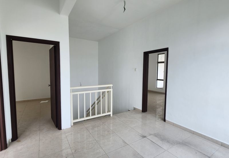 3sty Corner Link House, 7r6b @ Taman Kota Syahbandar, Kota Laksamana