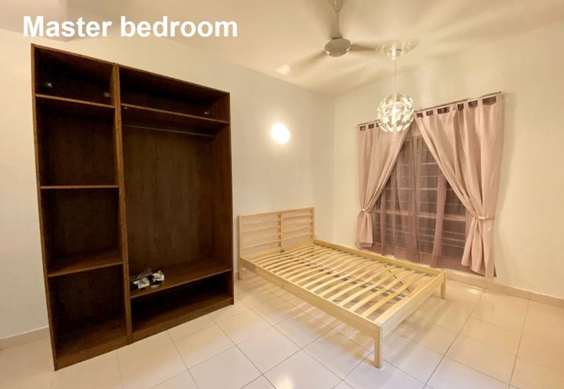 1.5sty Townhouse @ DJ Villa (beside Damansara Jaya)