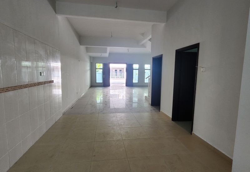 3sty Link House, 7r6b @ Taman Kota Syahbandar, Kota Laksamana