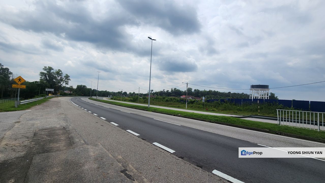 Land Along AMJ Highway @ Pegoh, Alor Gajah, Melaka, Alor Gajah