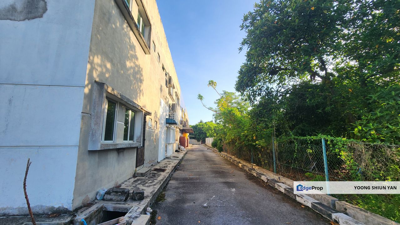 2sty Shoplot, Face Busy Main Road @ Malim Jaya, Bachang, Melaka, 