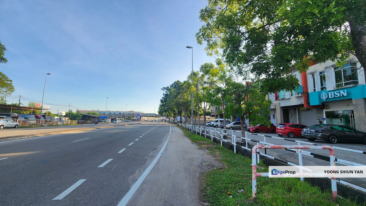 2sty Shoplot, Face Busy Main Road @ Malim Jaya, Bachang, Melaka, 
