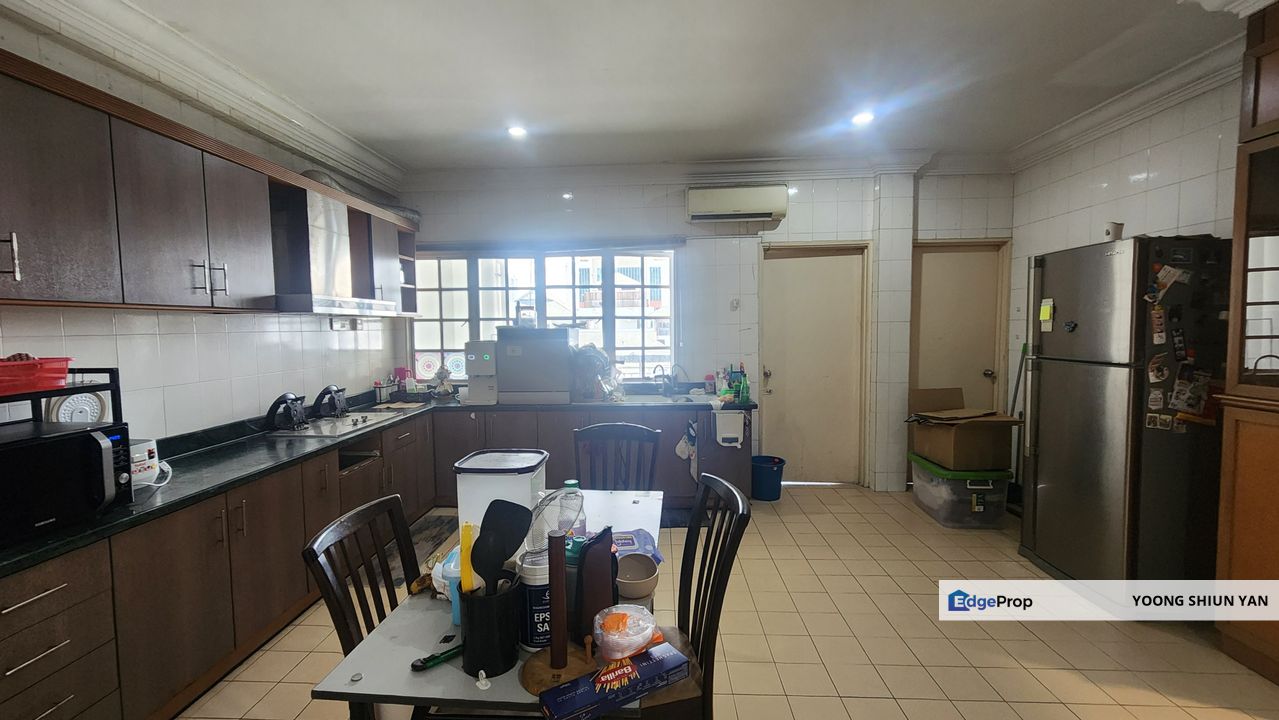 Spacious Penthouse Unit @ Tiara Kelana Condo, Kelana Jaya , Selangor, Petaling Jaya