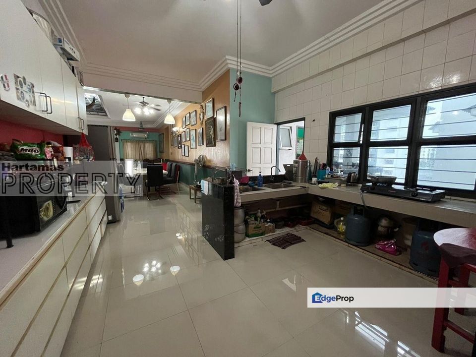 Very Spacious 3486sqft Renovated Unit @ Tiara Kelana Condo, SS7 Kelana Jaya PJ, Selangor, 