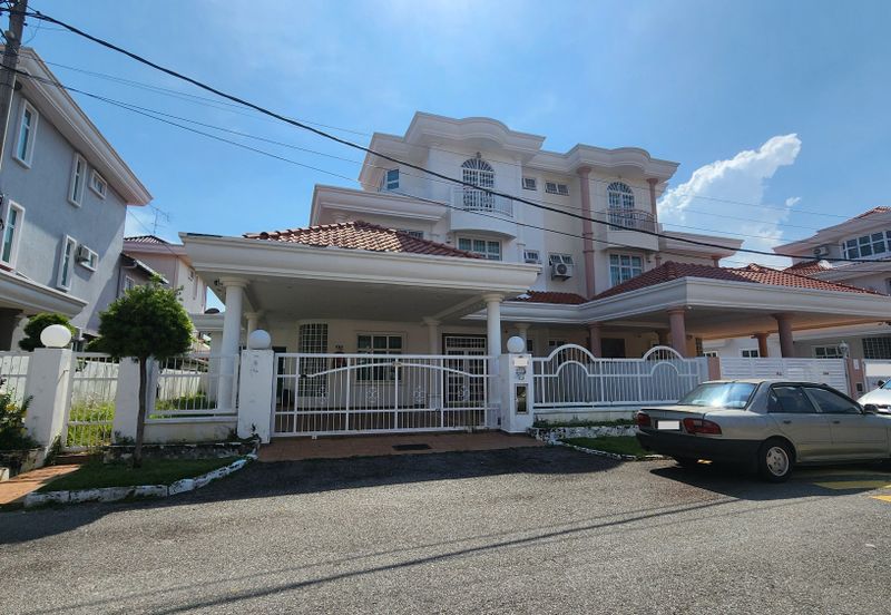 2.5sty Freehold Semi-D House @ Taman Kasturi, Semabok, Ujong Pasir