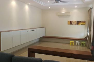 2.5sty Freehold Semi-D House @ Taman Kasturi, Semabok, Ujong Pasir