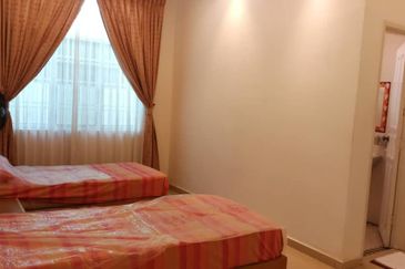 2.5sty Freehold Semi-D House @ Taman Kasturi, Semabok, Ujong Pasir