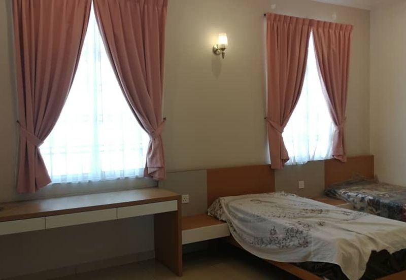 2.5sty Freehold Semi-D House @ Taman Kasturi, Semabok, Ujong Pasir