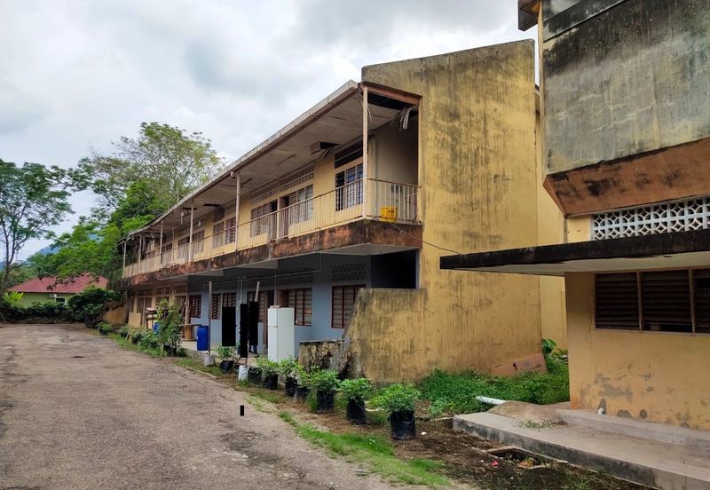 Land with Buildings @ Pulau Sebang, Alor Gajah