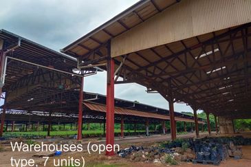 Land with Buildings @ Pulau Sebang, Alor Gajah