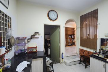 1sty Corner Terrace House @ Malim Jaya, Batu Berendam, Melaka