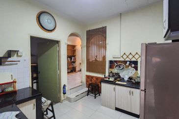 1sty Corner Terrace House @ Malim Jaya, Batu Berendam, Melaka