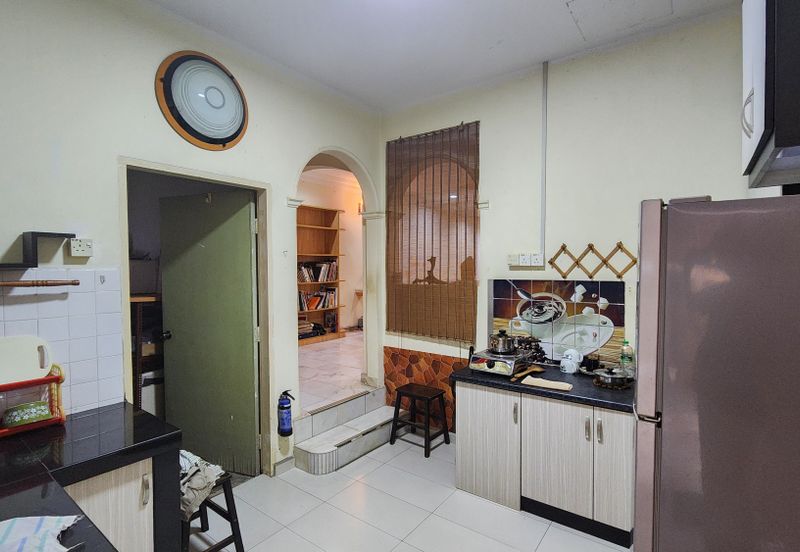 1sty Corner Terrace House @ Malim Jaya, Batu Berendam, Melaka