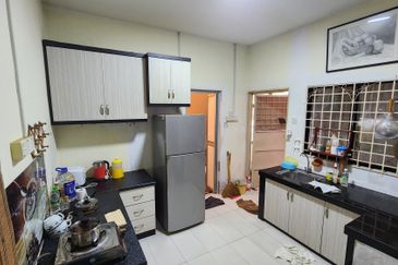 1sty Corner Terrace House @ Malim Jaya, Batu Berendam, Melaka