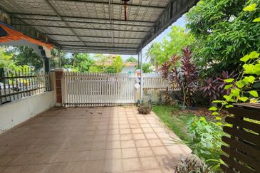 1sty Corner Terrace House @ Malim Jaya, Batu Berendam, Melaka