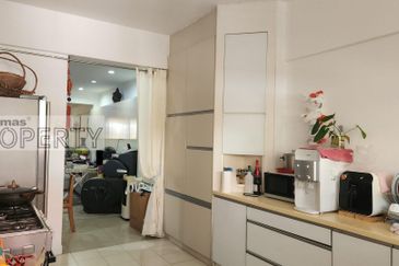 Laman 38 @ Kayu Ara (beside Taman SEA, SS23) PJ