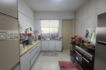 Laman 38 @ Kayu Ara (beside Taman SEA, SS23) PJ