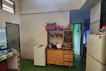 1sty Freehold Corner Terrace House with Spacious Land Area @ SS 5A, Kelana Jaya