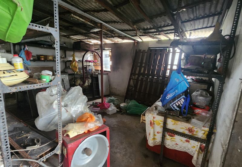 1sty Freehold Corner Terrace House with Spacious Land Area @ SS 5A, Kelana Jaya