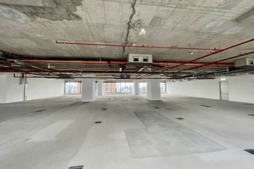 Menara EcoWorld (The Stride Strata Office @ BBCC)