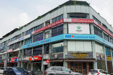 Taipan Business Centre, USJ 10