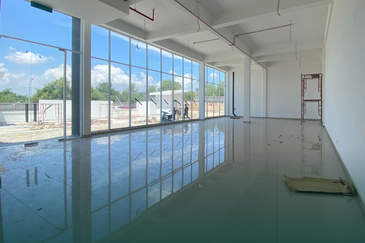 New Factory Main Road Frontage Puncak Alam, Bandar Puncak Alam, Selangor 🏭