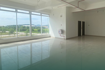 Huge Semi-D Factory Main Road Frontage Puncak Alam, Bandar Puncak Alam, Selangor 🏭