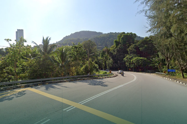 Jalan Batu Ferringhi