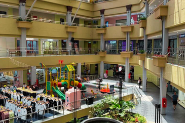 Shop / Retail lot for Rent @ Centrepoint Bandar Utama, Bandar Utama