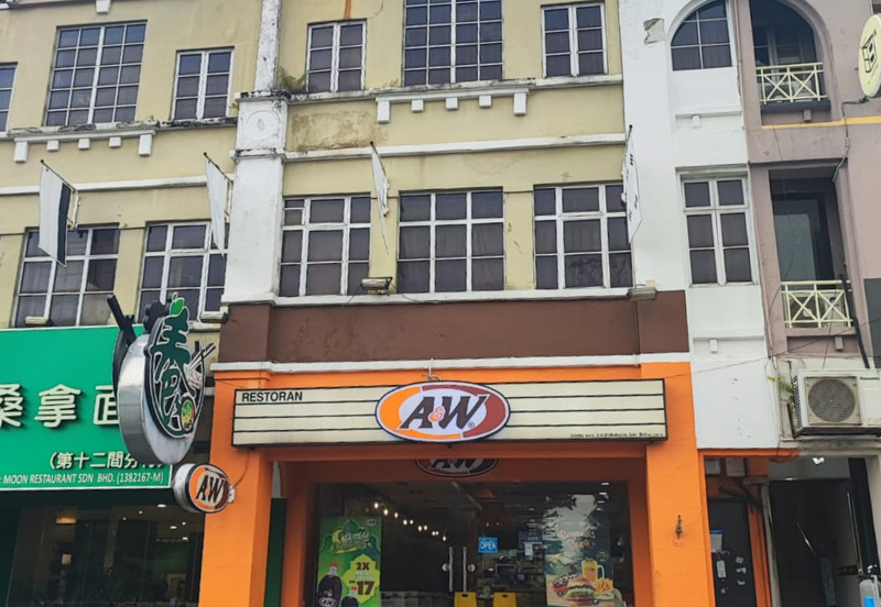 Taipan Business Centre, USJ 10