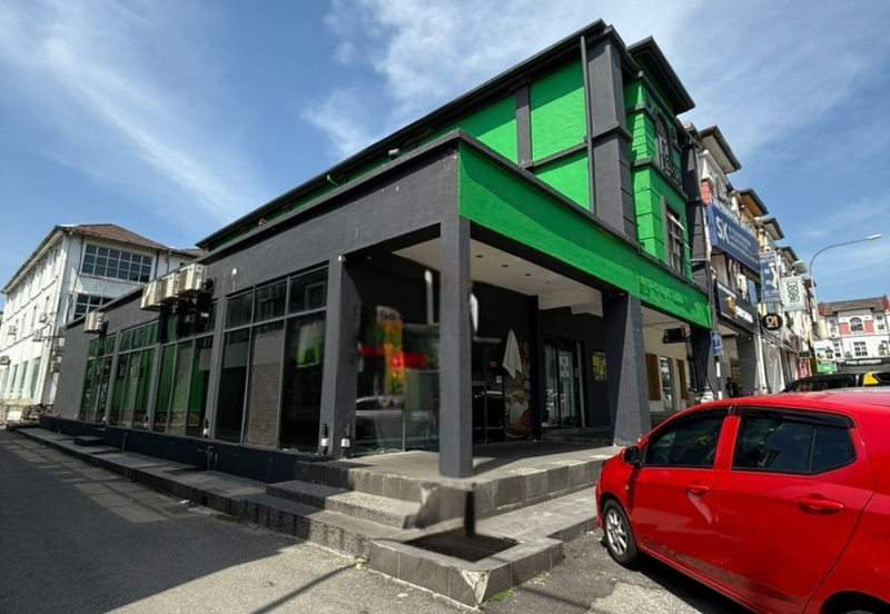 Taipan Business Centre, USJ 10