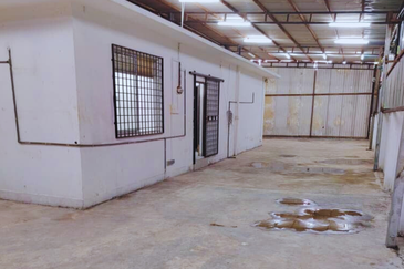 Jalan Universiti (Jalan Prof Diraja Ungku Aziz)