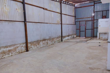 Jalan Universiti (Jalan Prof Diraja Ungku Aziz)