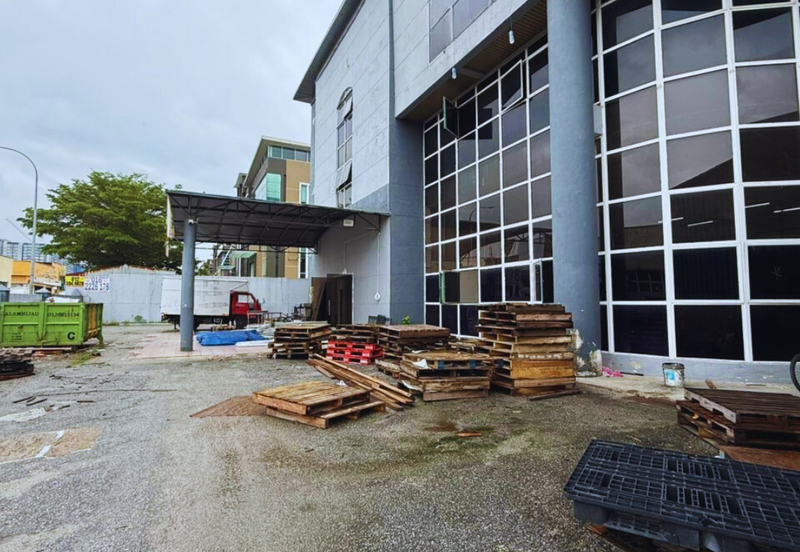 Bandar Pinggiran Subang