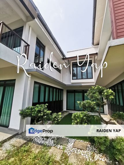 Elmina Garden, End lot with Huge Land! Big sizes with extra space! Walking 300m to Surau Elmina Gardens Shah Alam, Elmina, Denai Alam, Subang, Selangor, Shah Alam