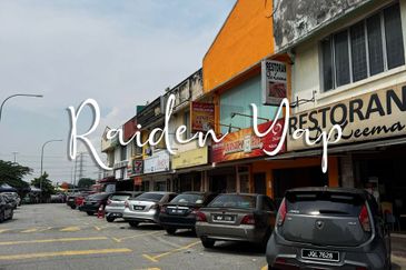 2 Storey Shop Facing Sungai Tua Industrial Park, Keep for future return, Facing 66 New industrial park