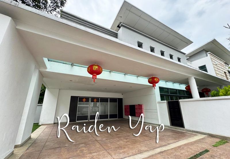 The Residence at Mont Kiara Bungalow - Limited for sale  - Private Pool & Entrance, Beautiful Landscape, Facing South. Cozy and convenient. Lifestyle