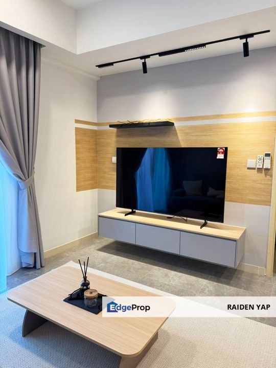 Modern Cozy 1-Bedroom with Living Room, Fully Furnished, Mont Kiara, Kuala Lumpur, Mont Kiara