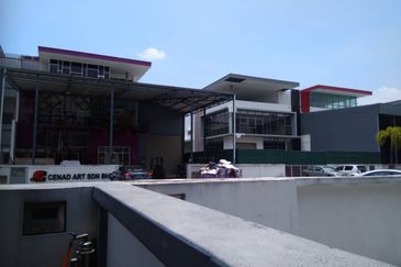  Puchong Semi-D Factory For Rent (3 storey) @Lake 6 Entrepreneurs Park