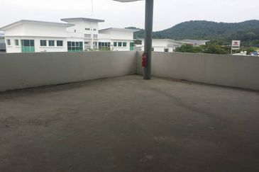 Puchong Semi-D Factory For Rent (3 storey) @Lake 6 Entrepreneurs Park