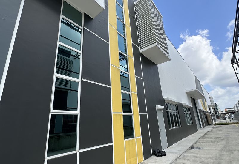 Brand New Semi D factory in Desa Cemerlang industrial Park