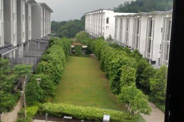 The Mansions @ Parkcity Heights