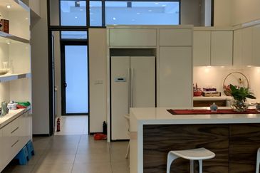 The Mansions @ Parkcity Heights