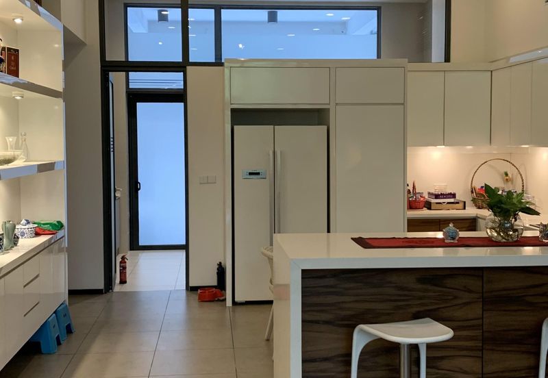 The Mansions @ Parkcity Heights