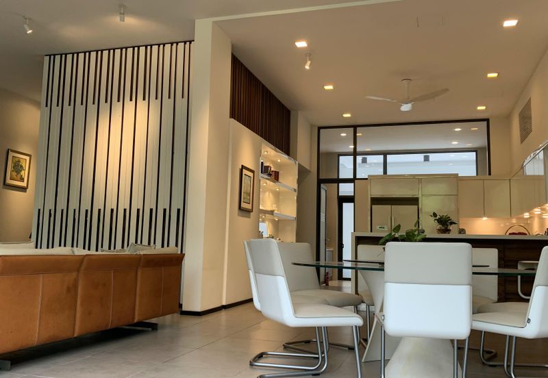 The Mansions @ Parkcity Heights