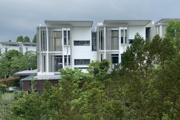 The Mansions @ Parkcity Heights